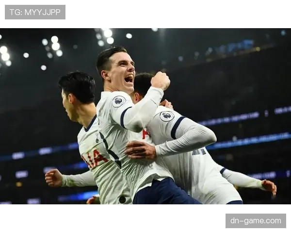 莱斯特城战平热刺，双方英超赛场精彩对攻