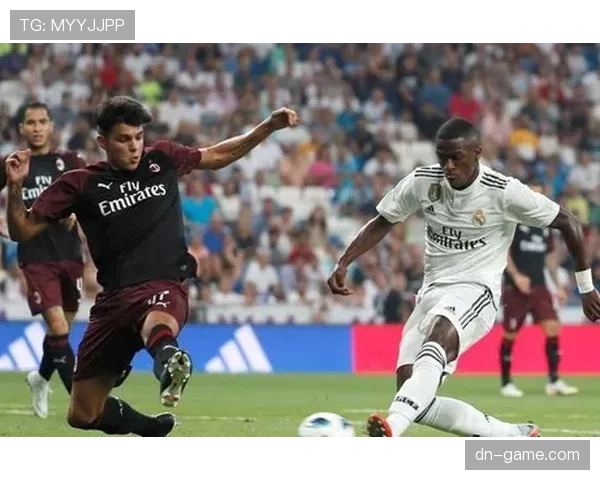 维尼修斯 vs 罗比尼奥:早期模板相似度与风格差异分析 维尼修斯 vs 罗比尼奥:早期模板相似度与风格差异分析